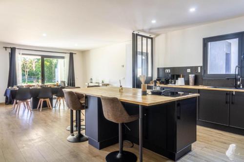 مطبخ, L'Ostau deu Bonur - chambres d'hôtes (L'Ostau deu Bonur - chambres d'hotes) in أودوس مطبخ, L'Ostau deu Bonur - chambres d'hôtes (L'Ostau deu Bonur - chambres d'hotes) in أودوس