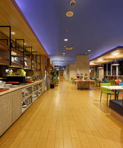 Food and beverages, Ibis Budget Jakarta Airport in Soekarno-Hatta International Airport Food and beverages, Ibis Budget Jakarta Airport in Soekarno-Hatta International Airport