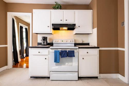 Charming Chicopee Getaway in Chicopee Charming Chicopee Getaway in Chicopee
