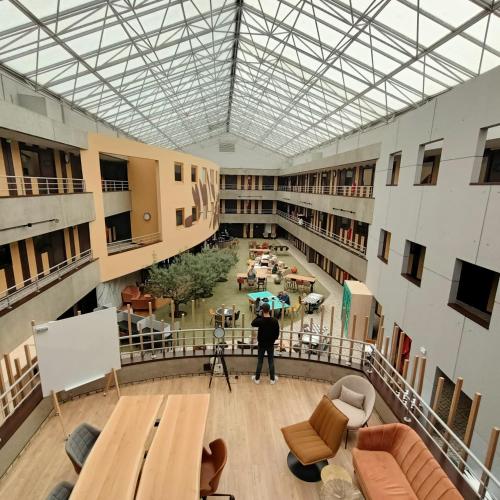 לובי, Olivarius Apart Hotel Lille Villeneuve D'Ascq in Villeneuve-d'Ascq לובי, Olivarius Apart Hotel Lille Villeneuve D'Ascq in Villeneuve-d'Ascq