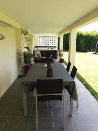 Appartement terrasse avec vue et parking prive in Louviers Appartement terrasse avec vue et parking prive in Louviers