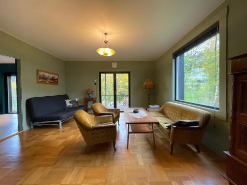 Villa Elvestad - the Place by the River in Stranda Villa Elvestad - the Place by the River in Stranda