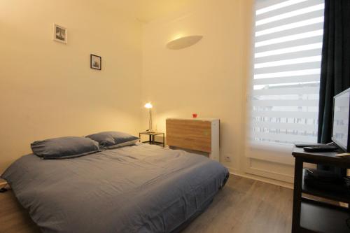 Studio Maurepas centre-ville in Морепас Studio Maurepas centre-ville in Морепас