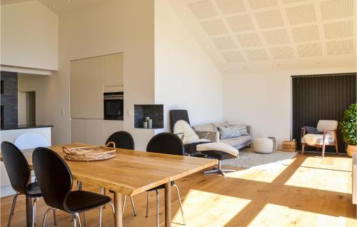 Cozy Home In Hundested With Wifi in חנדסטד Cozy Home In Hundested With Wifi in חנדסטד