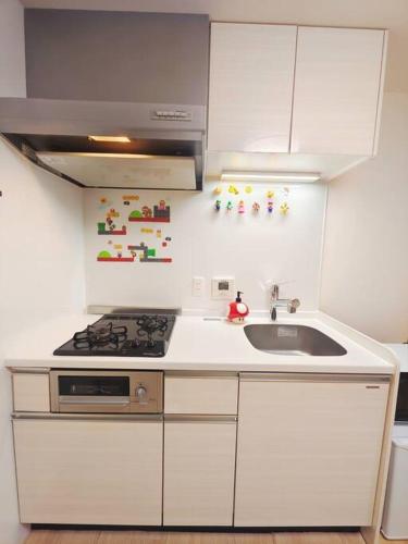 Kitchen, 新宿区 新宿御苑前駅から歩いて5分 コンビニ1分 アパート全体を貸し出す民宿 near Tokyo Metropolitan Gymnasium Kitchen, 新宿区 新宿御苑前駅から歩いて5分 コンビニ1分 アパート全体を貸し出す民宿 near Tokyo Metropolitan Gymnasium