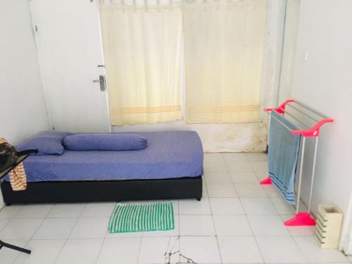 House For Low Budget Travelers near University Pendidikan Ganesha House For Low Budget Travelers near University Pendidikan Ganesha