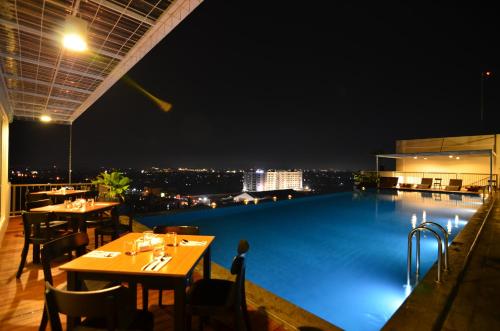 Suite Room on Student Park Apartment in Yogyakarta Suite Room on Student Park Apartment in Yogyakarta