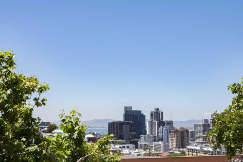 Vibrant 3-Bedroom in the Heart of Bo-Kaap