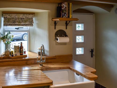 Tampilan eksterior, Johnsons Cottage - Uk39727 in Taddington Tampilan eksterior, Johnsons Cottage - Uk39727 in Taddington