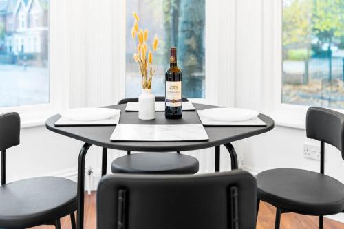 สิ่งอำนวยความสะดวก, Premium Apartment with Street Parking & High-Speed WiFi - Wolverhampton 9PC in วูล์ฟแฮมตัน สิ่งอำนวยความสะดวก, Premium Apartment with Street Parking & High-Speed WiFi - Wolverhampton 9PC in วูล์ฟแฮมตัน