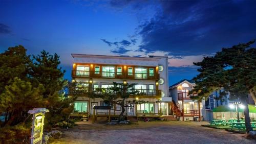 Anmyeondo Badasori Pension in Anmyeon eup Anmyeondo Badasori Pension in Anmyeon eup