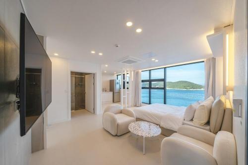 Miamor Pool Villa in Dolsan-eup Miamor Pool Villa in Dolsan-eup