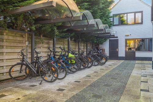 Hotel Zee Bergen in Μπέργκεν Hotel Zee Bergen in Μπέργκεν