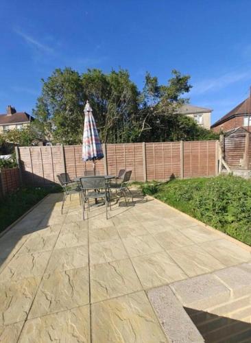 Létesítmények, Sunny Southampton 3 Bedroom Apartment in Swaythling Létesítmények, Sunny Southampton 3 Bedroom Apartment in Swaythling