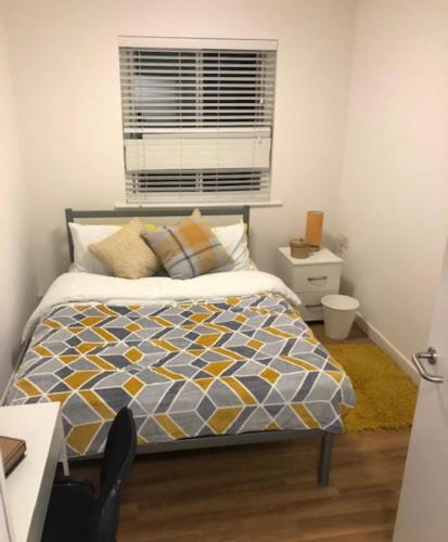 Ágy, Sunny Southampton 3 Bedroom Apartment in Swaythling Ágy, Sunny Southampton 3 Bedroom Apartment in Swaythling