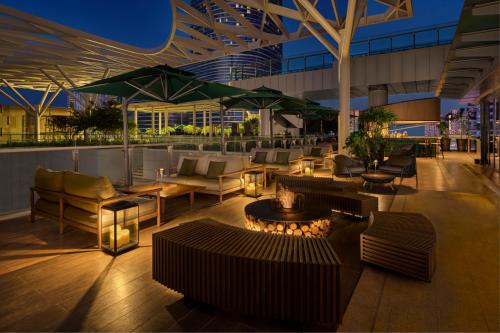 Ban công/sân hiên, ARTYZEN HABITAT HENGQIN ZHUHAI in Châu Hải Ban công/sân hiên, ARTYZEN HABITAT HENGQIN ZHUHAI in Châu Hải