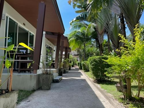Garden, Naiyang Boutique Resort in Naiyang Beach Garden, Naiyang Boutique Resort in Naiyang Beach