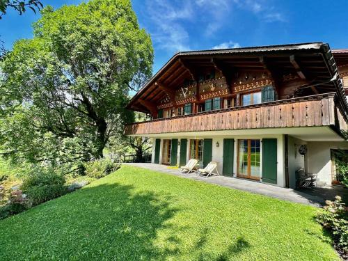 Gstaad Gem: Best Alps View Serene Pond