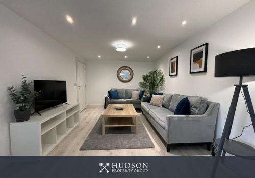 Shrewsbury Townhouse with parking in Underdale Shrewsbury Townhouse with parking in Underdale