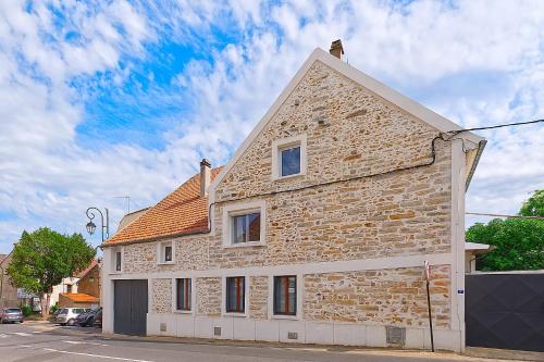 Exterior view, Maison independante proche Paris Saclay, Massy in La Ville-du-Bois Exterior view, Maison independante proche Paris Saclay, Massy in La Ville-du-Bois