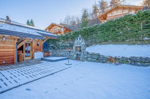 Garden, Nicande - EXCEPTIONAL & LUXE chalet 8 pers in Raerettes Garden, Nicande - EXCEPTIONAL & LUXE chalet 8 pers in Raerettes