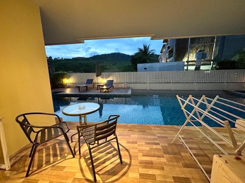 1 BR - The Lago Nai Harn near Nai Harn Beach 1 BR - The Lago Nai Harn near Nai Harn Beach