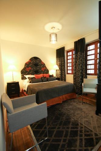 Hotel + Arte in ลา ฟลอเรสตา Hotel + Arte in ลา ฟลอเรสตา