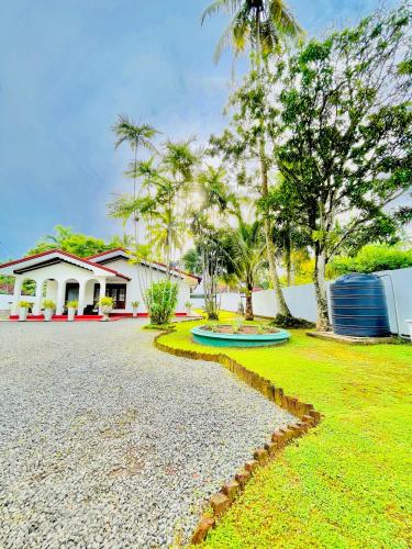 Garden, Beach Star Villa in Beruwala Garden, Beach Star Villa in Beruwala