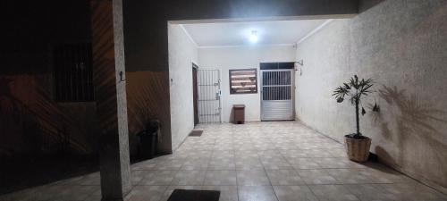 Casa com piscina em Peruibe in 에스탄시아 상 조르주 Casa com piscina em Peruibe in 에스탄시아 상 조르주