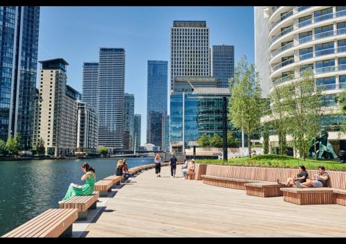 Instalações, Casa de 84 m2 com 3 quarto(s) e 2 casa(s) de banho(s), na área Torre Hamlets (Cozylease 3BR In Canary Wharf,Garden,Gym,Workspace) in Londres Instalações, Casa de 84 m2 com 3 quarto(s) e 2 casa(s) de banho(s), na área Torre Hamlets (Cozylease 3BR In Canary Wharf,Garden,Gym,Workspace) in Londres