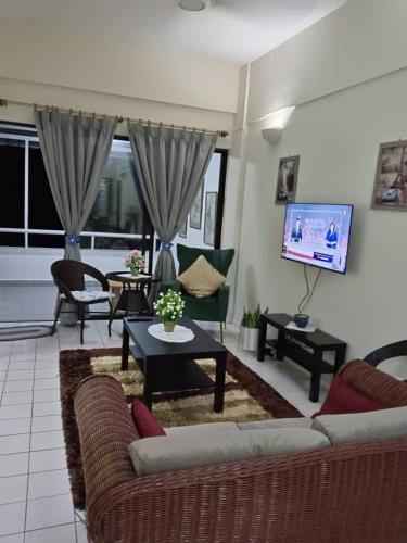 Corus Paradise ZFJ Lagoon Apartment in Taman Haji Zainal Corus Paradise ZFJ Lagoon Apartment in Taman Haji Zainal