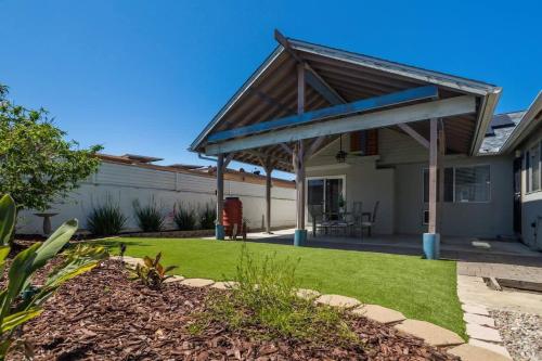 Clairemont Paradise Getaway in Clairemont Mesa East Clairemont Paradise Getaway in Clairemont Mesa East