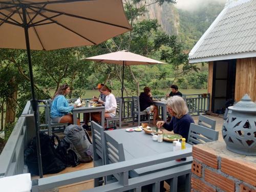 Dokchampa River View Villa in Nong Khiaw Dokchampa River View Villa in Nong Khiaw