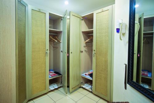 This photo about Grand Asiyan Hotel shared on HyHotel.com