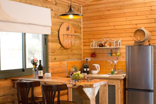 Konyha, Assaf Boutique Winery & Cabins in Katzrin Konyha, Assaf Boutique Winery & Cabins in Katzrin