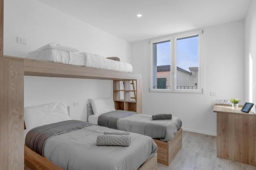 CE155 -San Siro - New House -