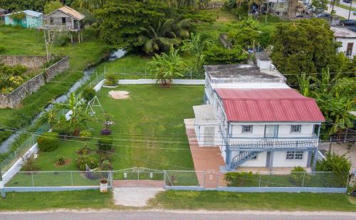 Casa Seabreeze in Corozal Casa Seabreeze in Corozal