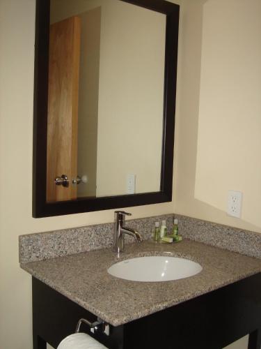 This photo about Chinook Inn shared on HyHotel.com