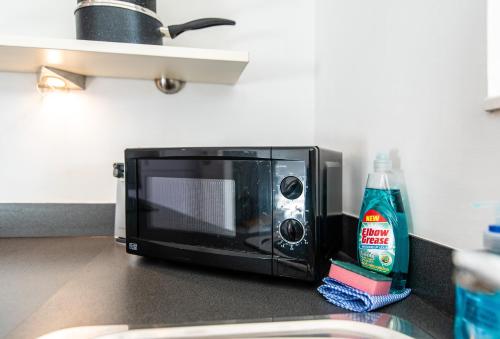 廚房, 2 Bed Apartment Near Trent Bridge and City Ground in 康普頓阿克斯 廚房, 2 Bed Apartment Near Trent Bridge and City Ground in 康普頓阿克斯