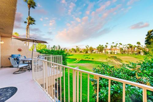 Balcony/terrace, 2BD PGA West Condo with Fairway Views in La Quinta (CA) Balcony/terrace, 2BD PGA West Condo with Fairway Views in La Quinta (CA)