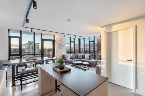 Stylish & Modern 2-Bedroom Apartment