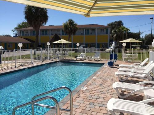 Economy Suites in Winter Haven (Florida) Economy Suites in Winter Haven (Florida)