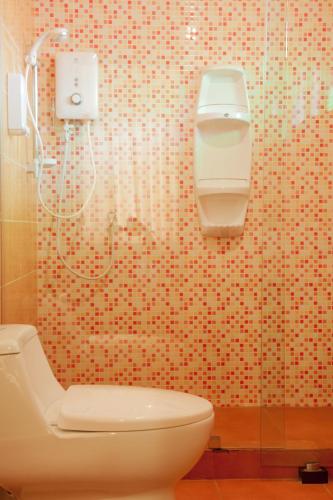 This photo about Joy's House & Tour shared on HyHotel.com