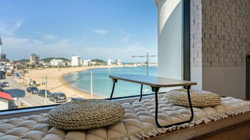 Exterior view, Goseong Leumeleu63 Pension in Toseong-myeon Exterior view, Goseong Leumeleu63 Pension in Toseong-myeon