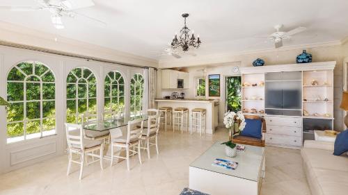 Leamington Cottage in Little Battaleys Leamington Cottage in Little Battaleys