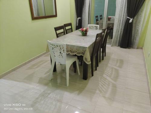 Homestay Bajet Kelantan in กาโดะก์ Homestay Bajet Kelantan in กาโดะก์