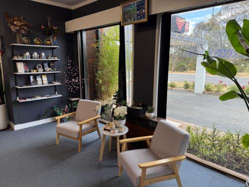 Statesman Motor Inn in Araratas Statesman Motor Inn in Araratas