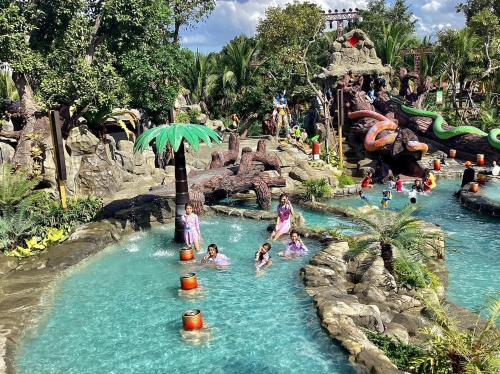 Water park, บ้านสวนฟรุ๊ตการ์เด้นส์ in Khu Mueang Water park, บ้านสวนฟรุ๊ตการ์เด้นส์ in Khu Mueang