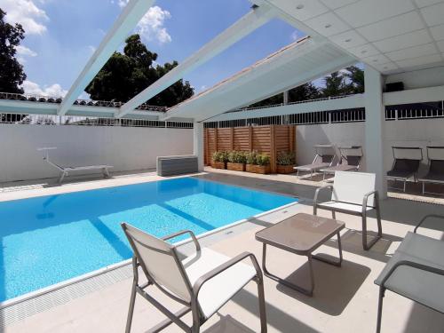 Piscina, Bed and Breakfast Villa Sofia in Ponzano Veneto Piscina, Bed and Breakfast Villa Sofia in Ponzano Veneto