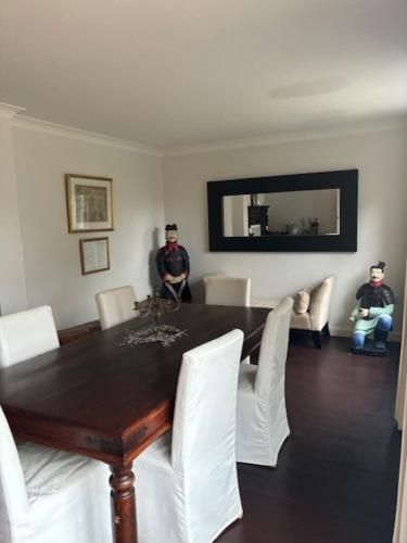 Isle of Wight Holiday Home in Binstead and Fishbourne Isle of Wight Holiday Home in Binstead and Fishbourne